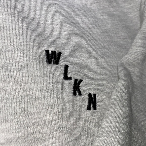 Wlkn Crop-Top With Lace Sides - Picture 2 of 4